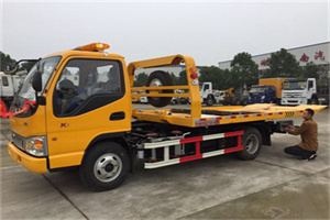 资溪哪里有拖车服务